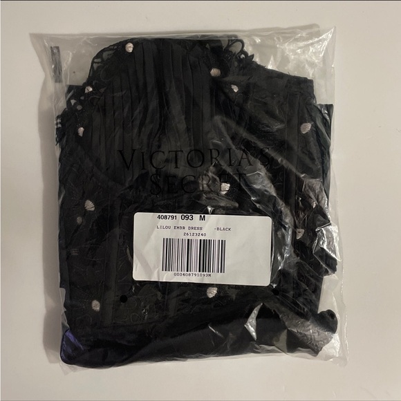 VS FOR LOVE & LEMONS
Lilou Embroidered Dress - Picture 9 of 10